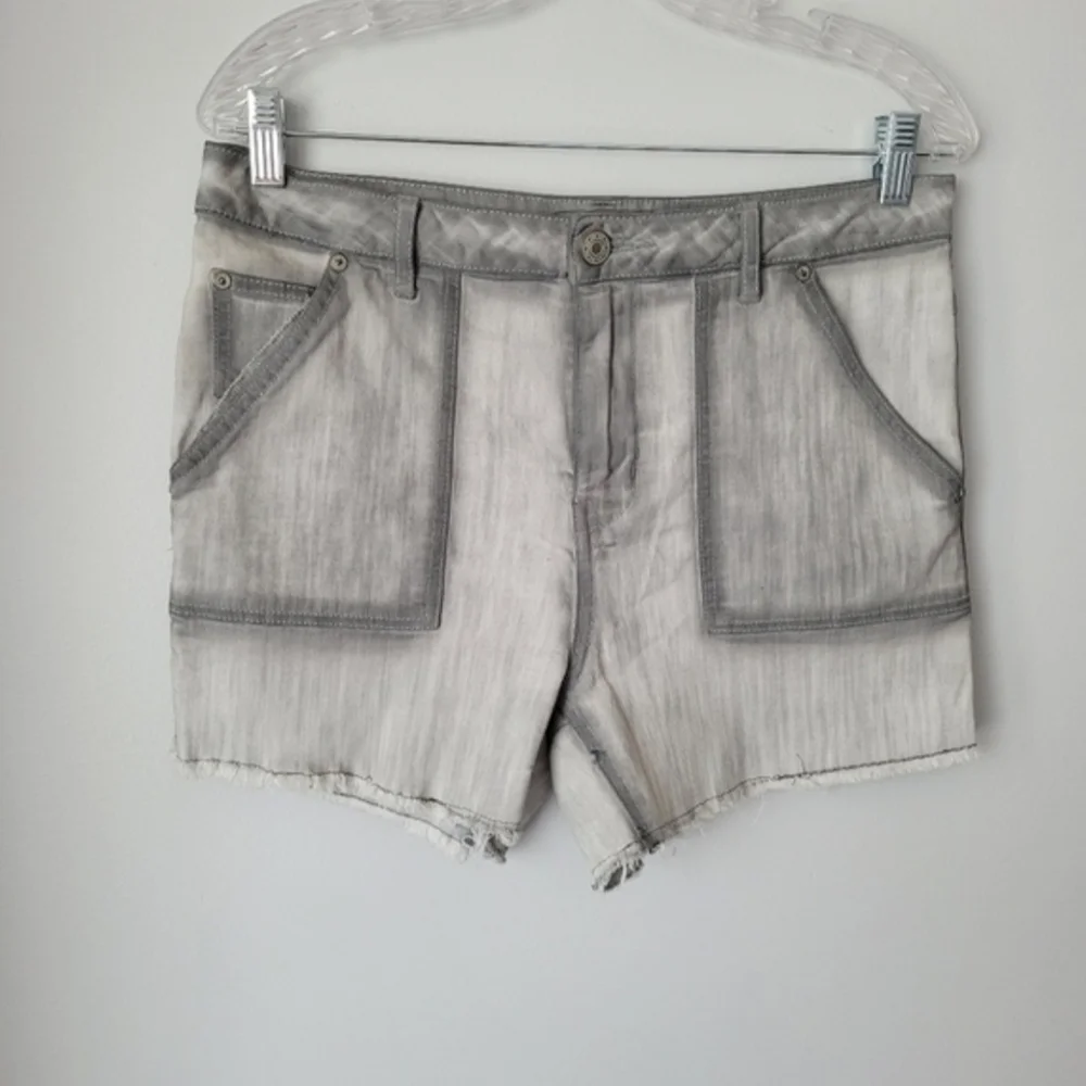 Free People Grey Denim Rolled Raw Hem Shorts Size 29